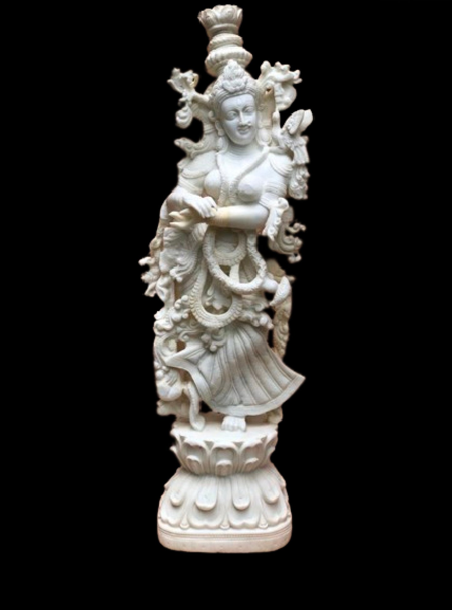 radha-rani-sculpture