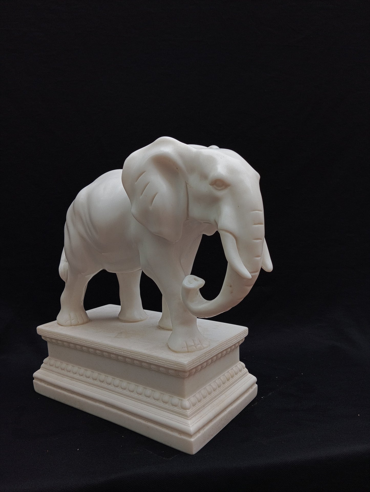 Mendis Elephant Figurine