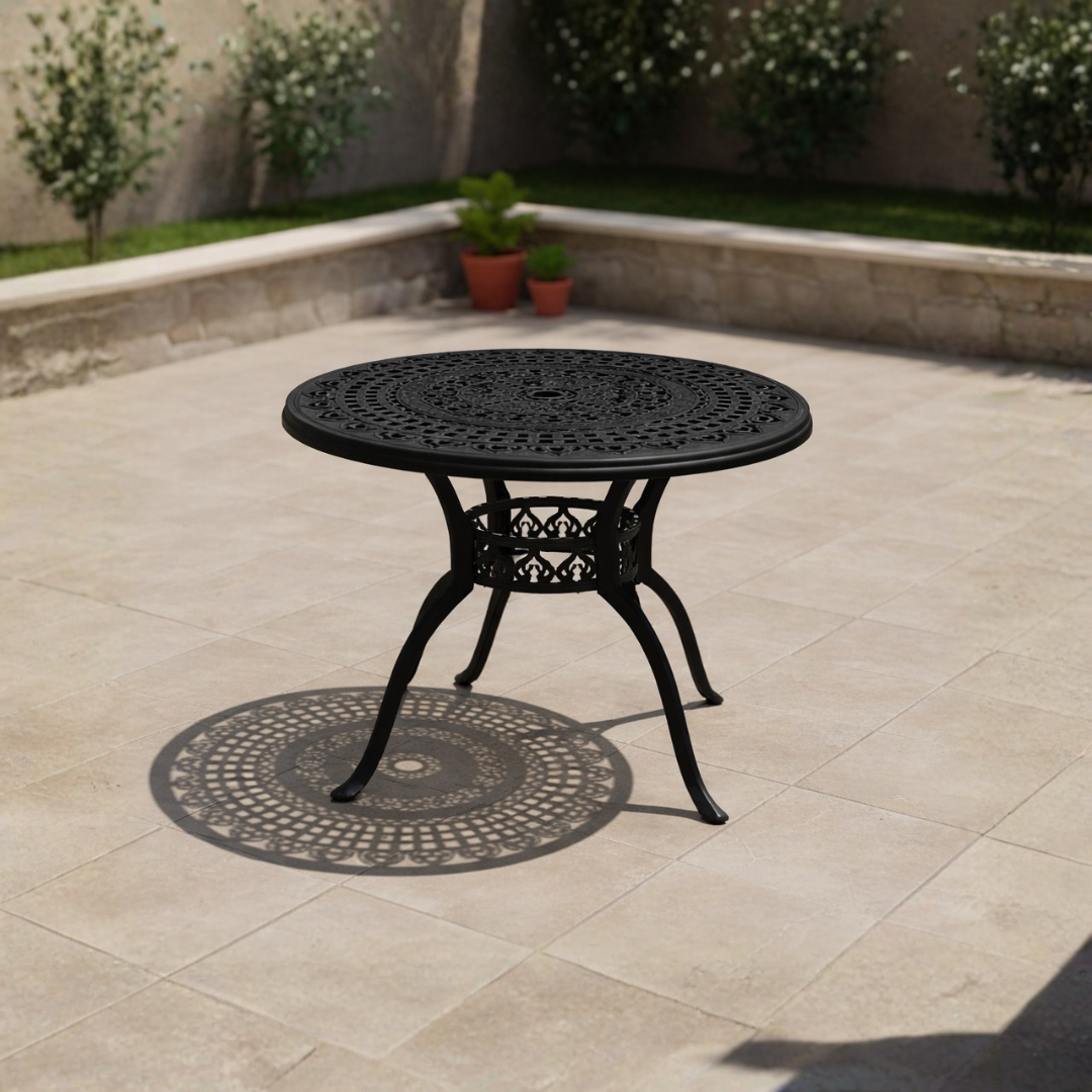 Primrose Dining Table