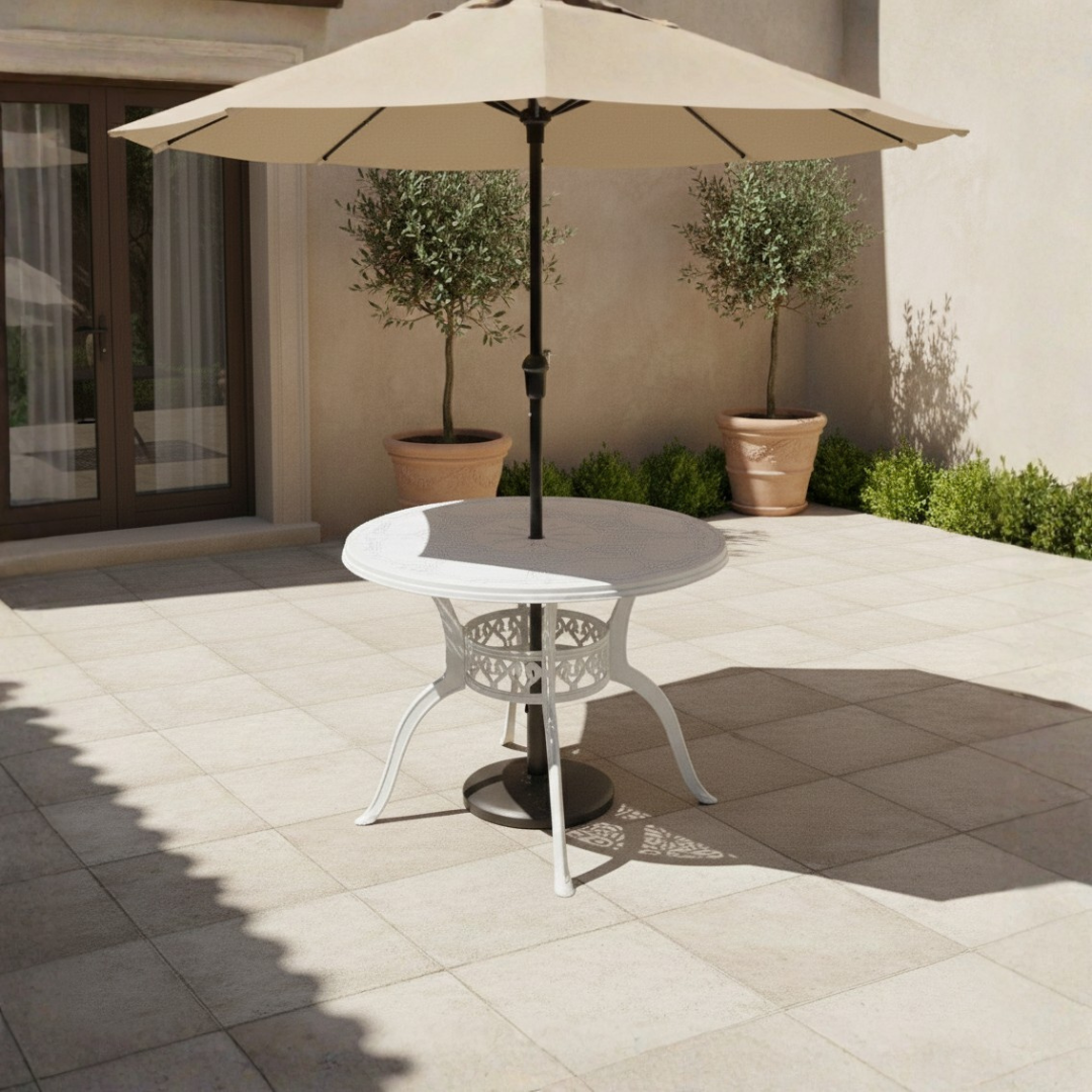 Ferra Round Table