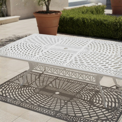 Montreux Table