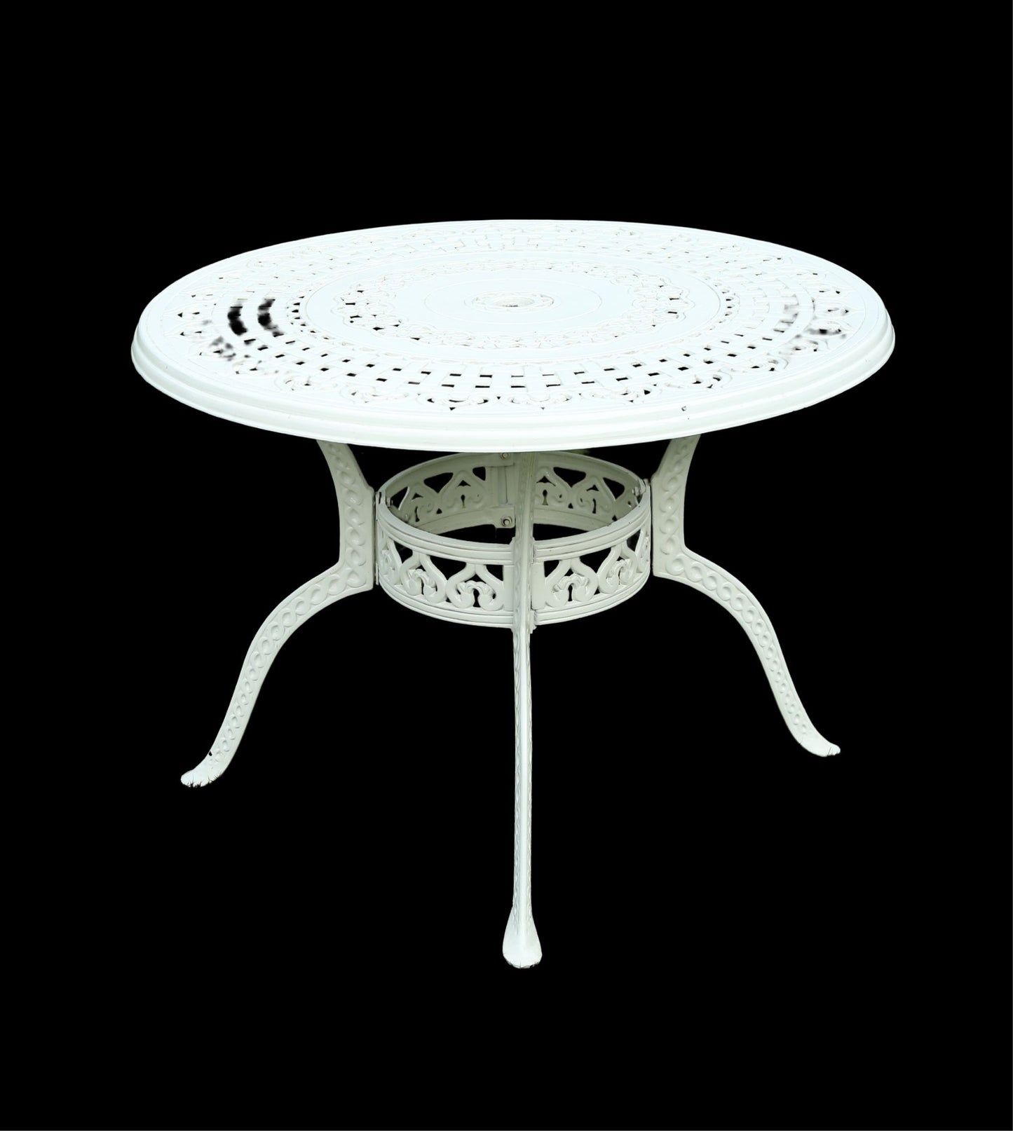 Rada Dining Table