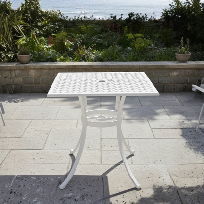 Ragner Dining Table