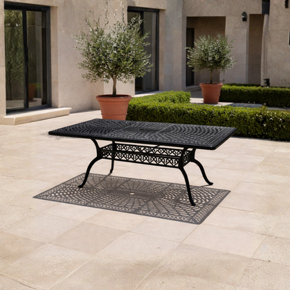 Montreux Table